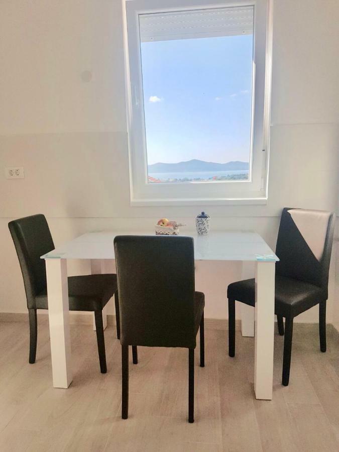 Apartment Hera With Balcony And Free Parking Zadar Exterior photo