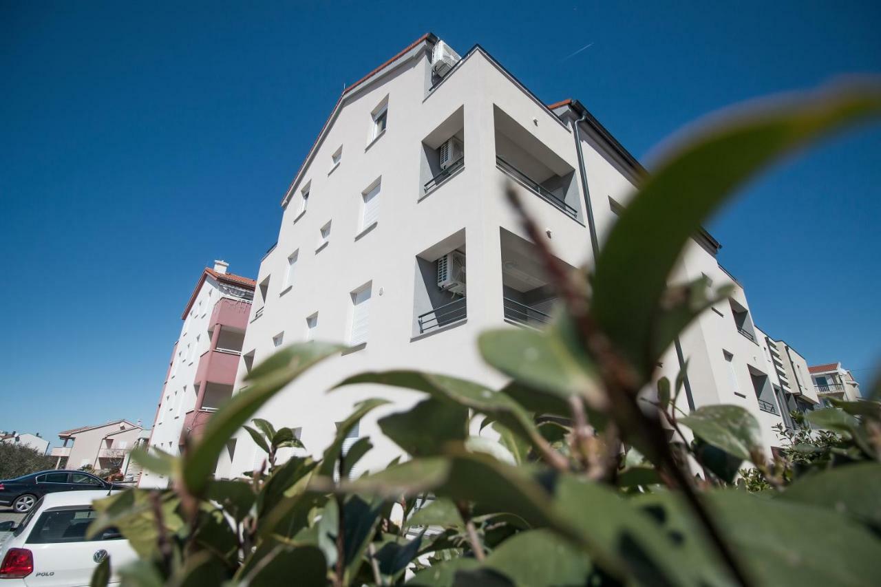 Apartment Hera With Balcony And Free Parking Zadar Exterior photo